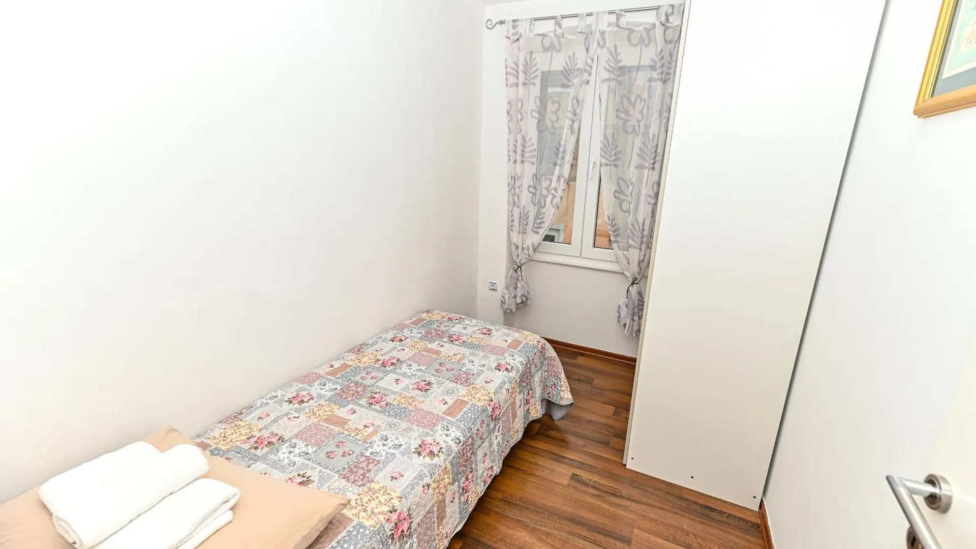 Apartment Aldora Zadar 0*,