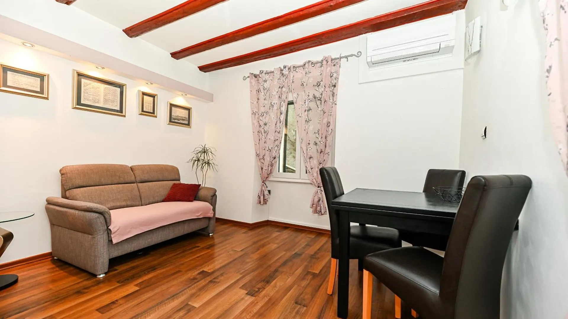 Apartment Aldora Zadar